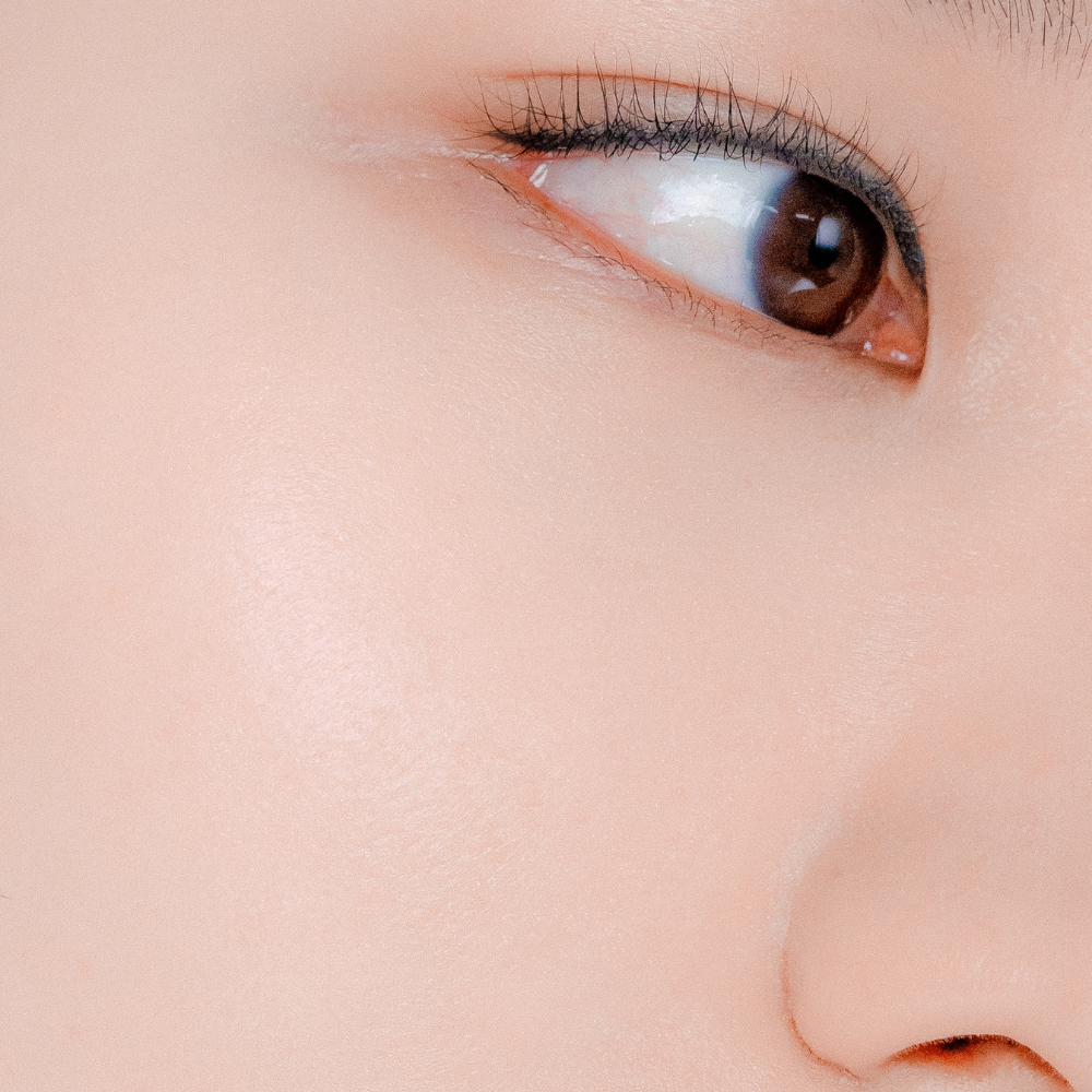 About_Tone Glow Powder Pact (8g)